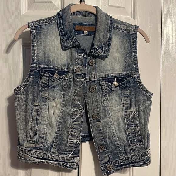 Wall Flower Jackets & Blazers - Wall flower denim sleeveless vest size Large